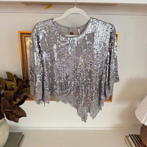 Free People Shine So Bright Top Sequins size Small - Picture 4 of 10